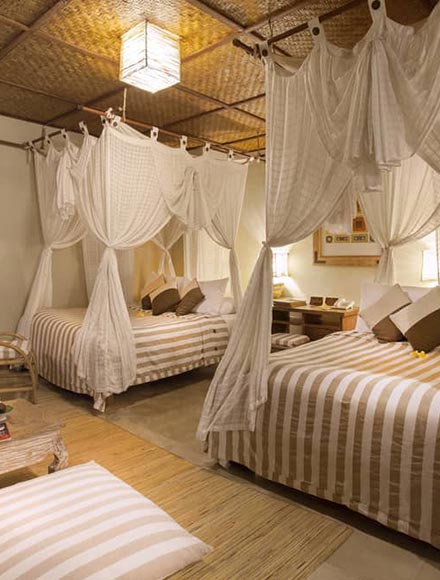 Wapa di Ume lanai bedroom