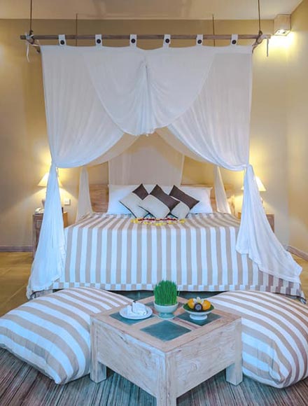 Wapa di Ume lanai bedroom