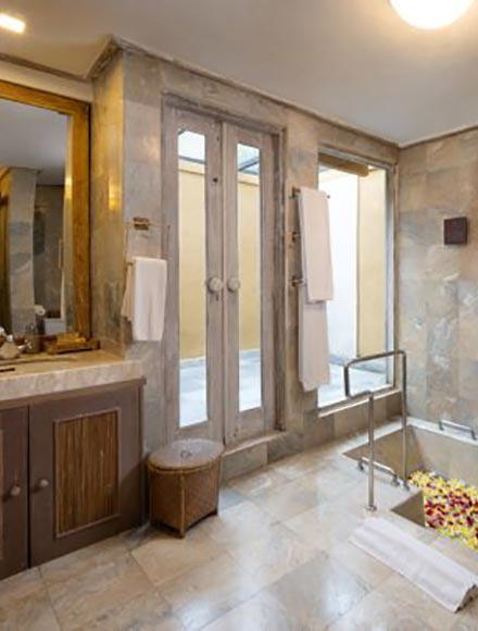 Wapa di Ume terrace villa bathroom