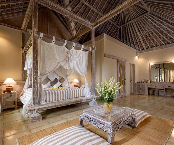 Wapa di Ume family villa pool